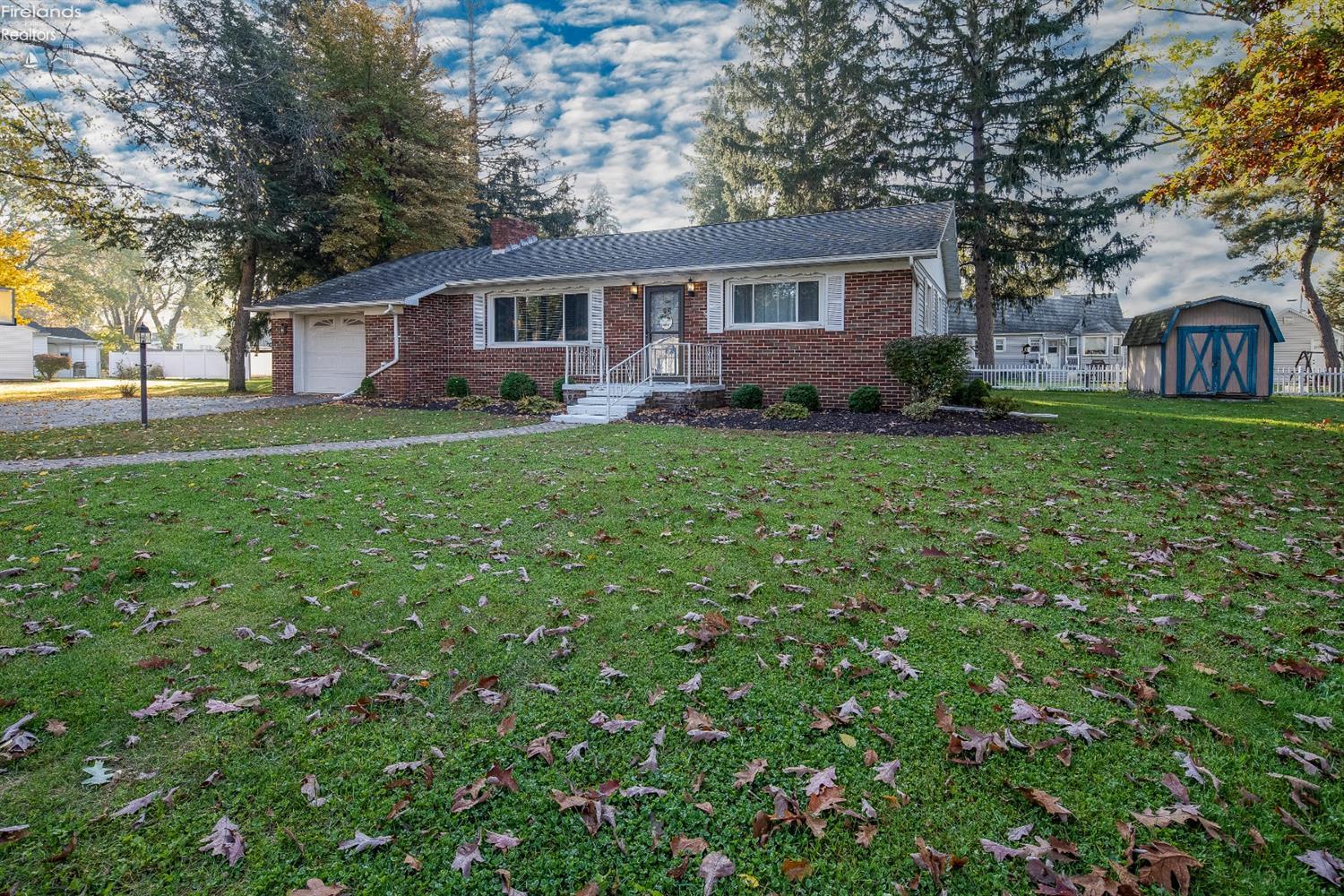 156 Woodland Place, Clyde, OH 43410