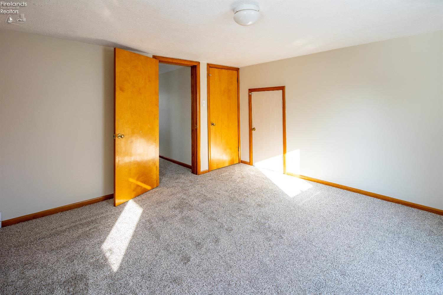 166 Ashford Avenue
