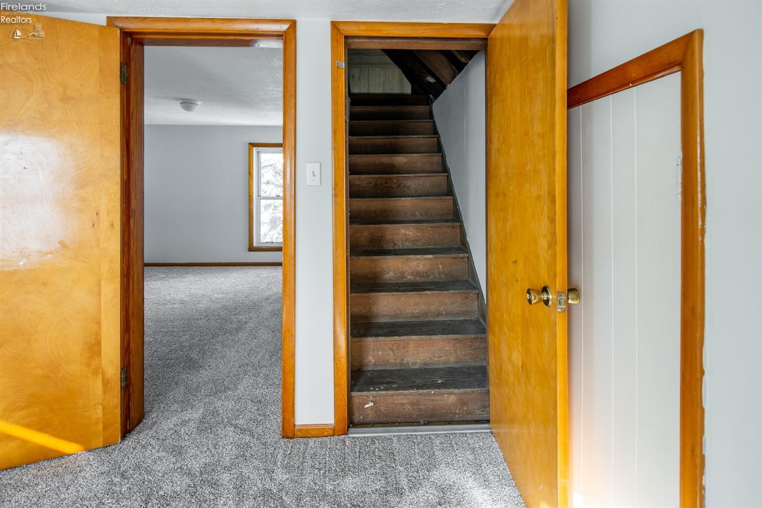 166 Ashford Avenue