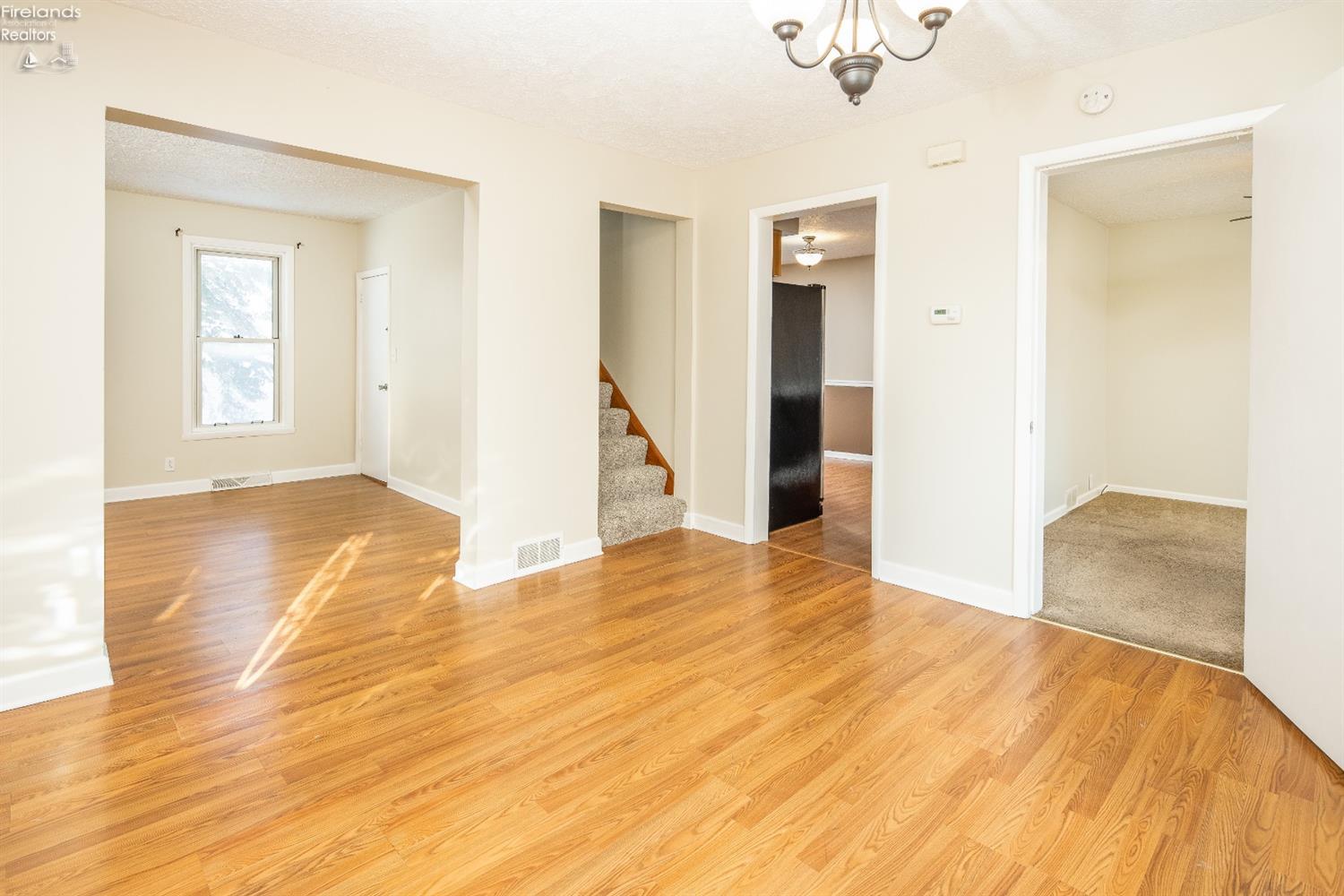 166 Ashford Avenue