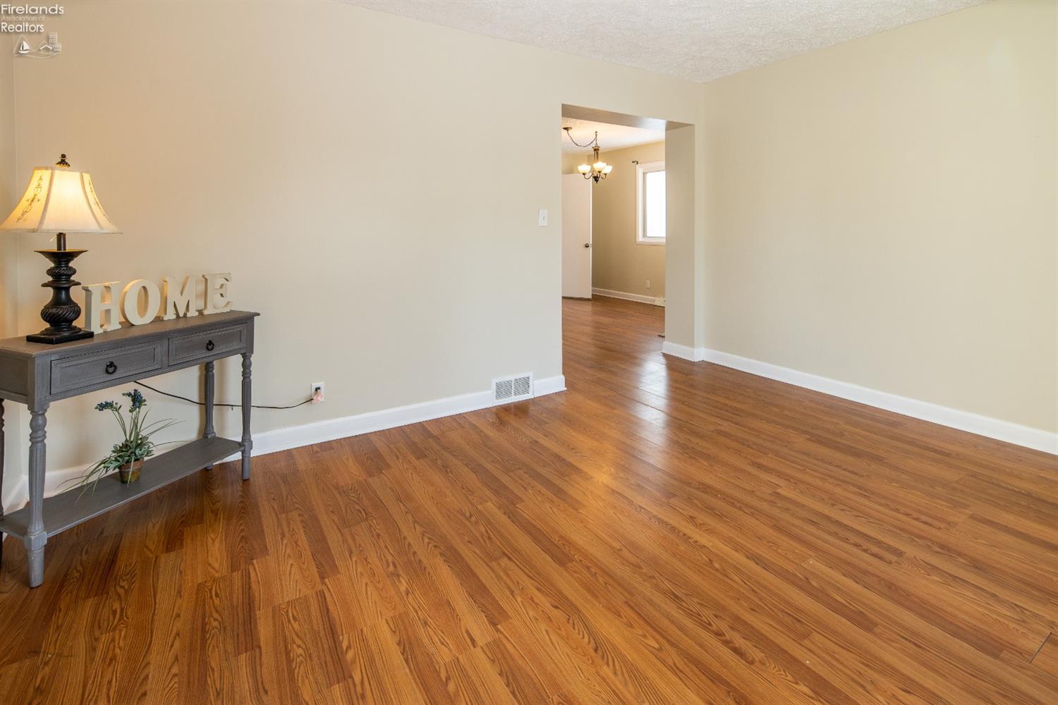 166 Ashford Avenue