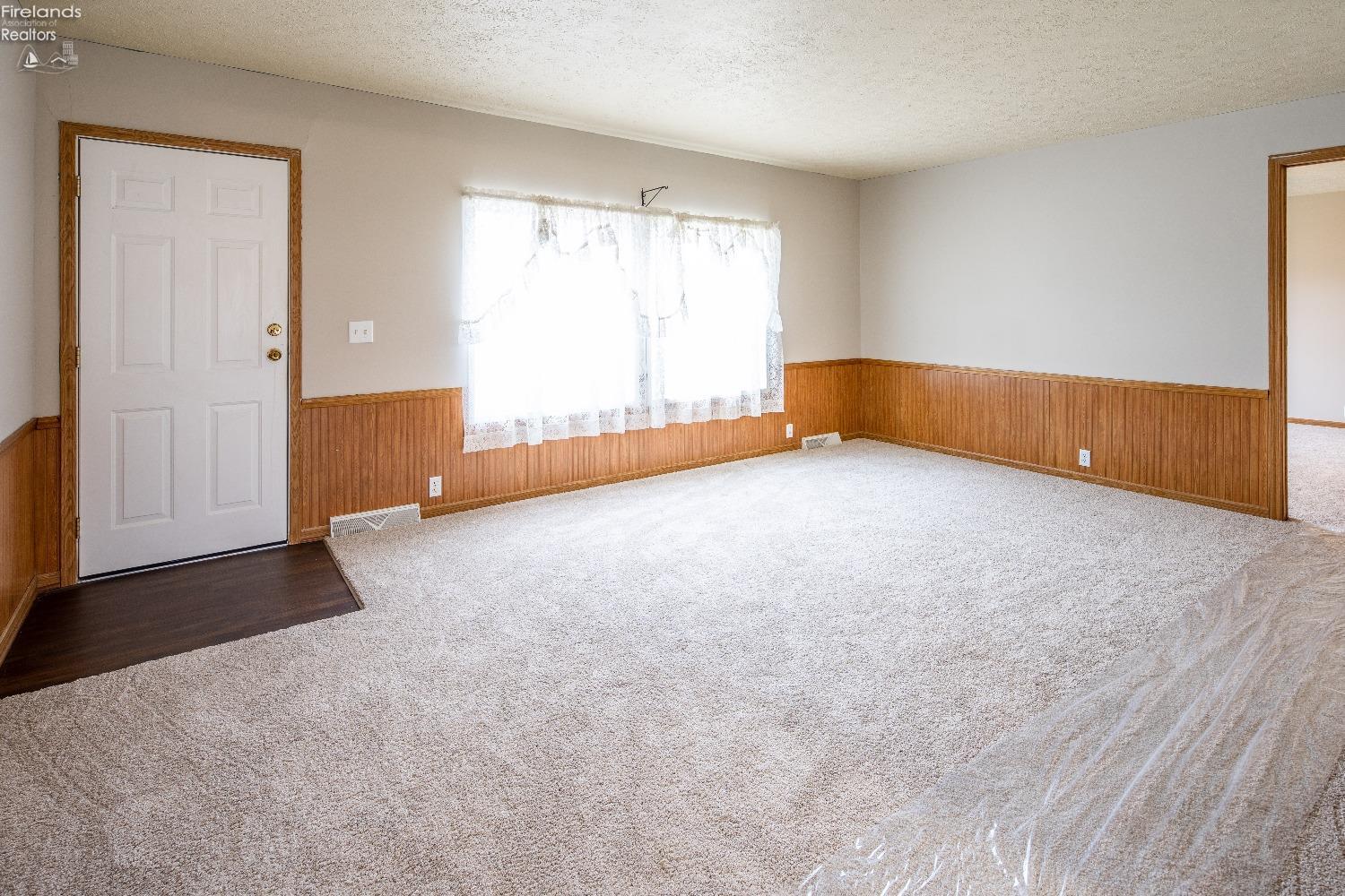 1734 Mario Place