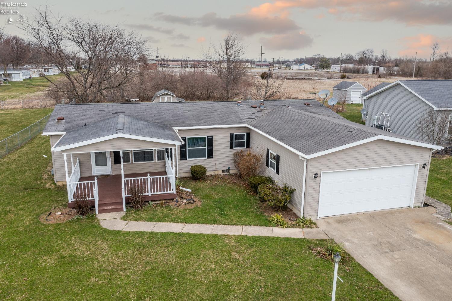 1734 Mario Place, Fremont, OH 43420