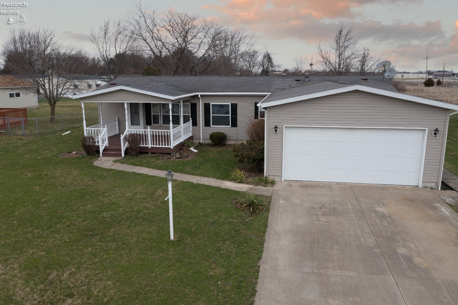 1734 Mario Place