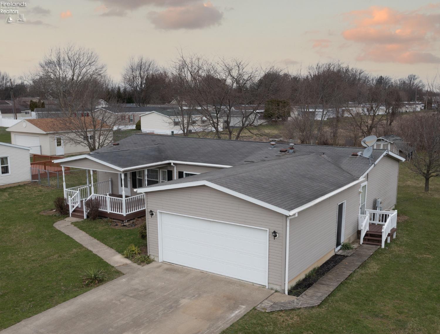 1734 Mario Place