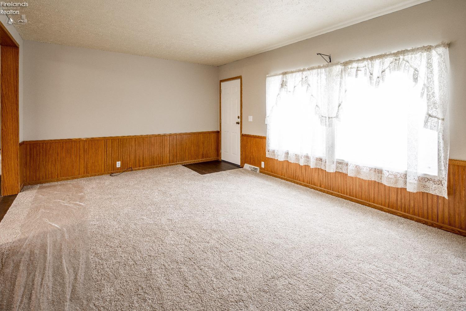 1734 Mario Place