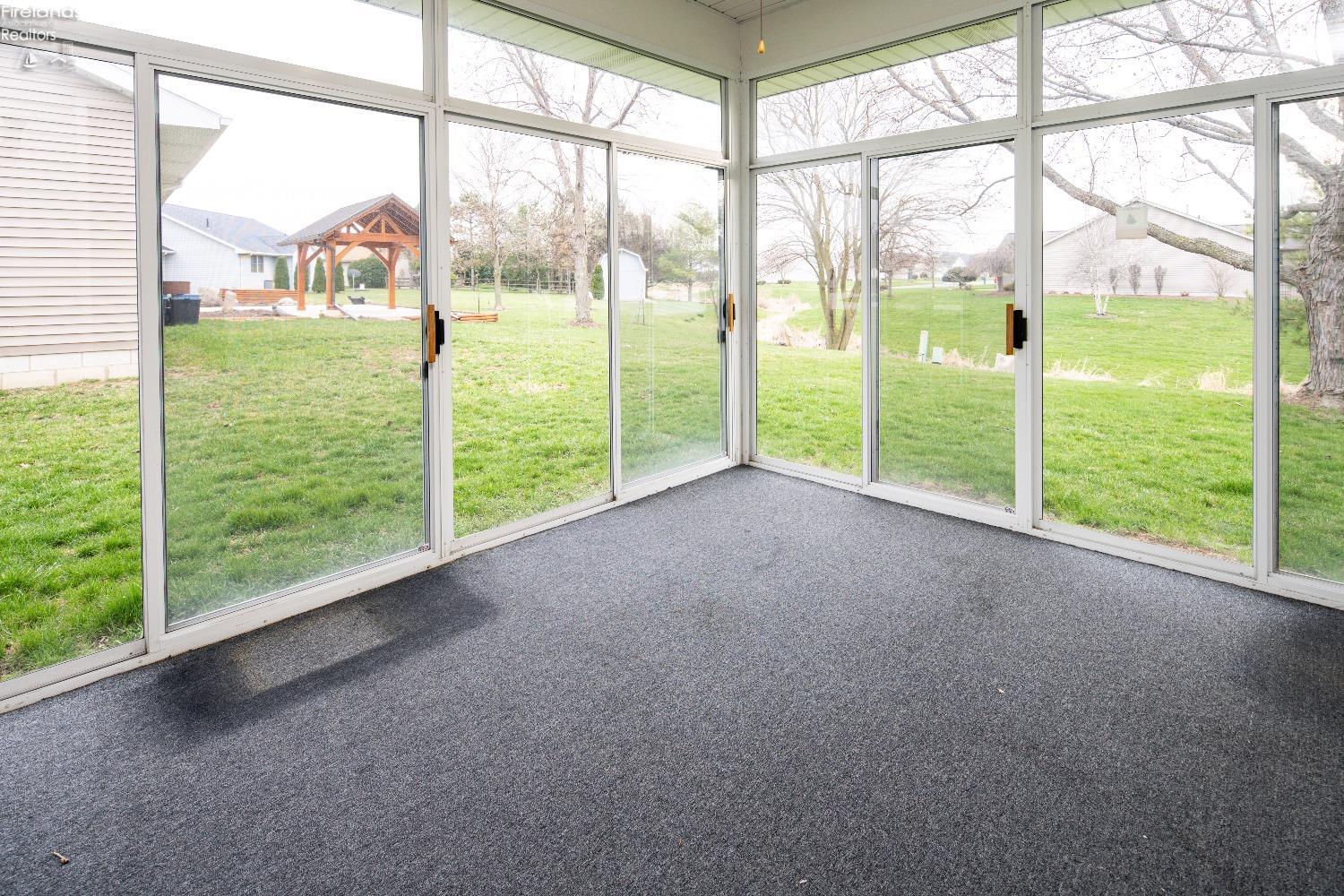 104 Canterbury Dr.