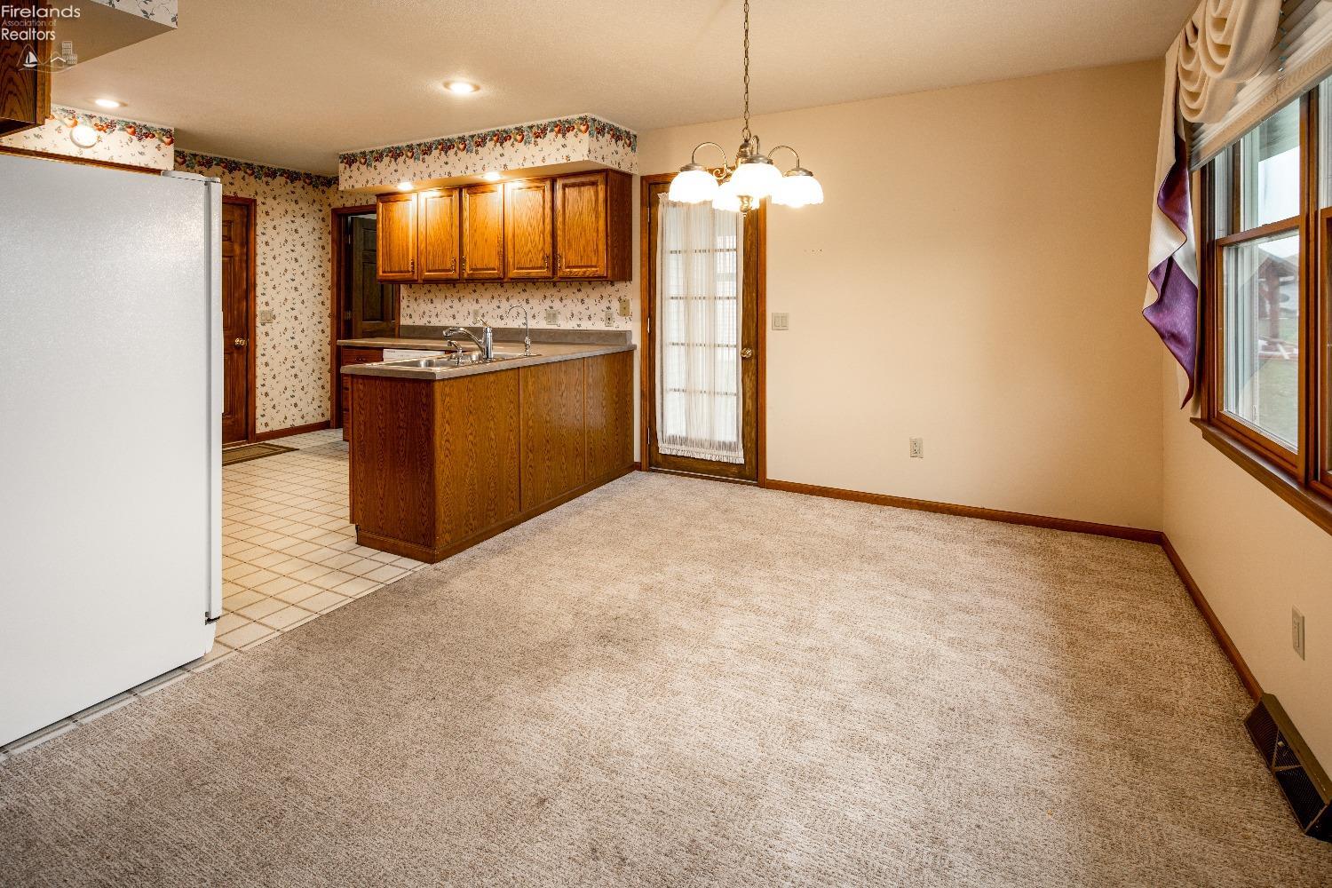 104 Canterbury Dr.