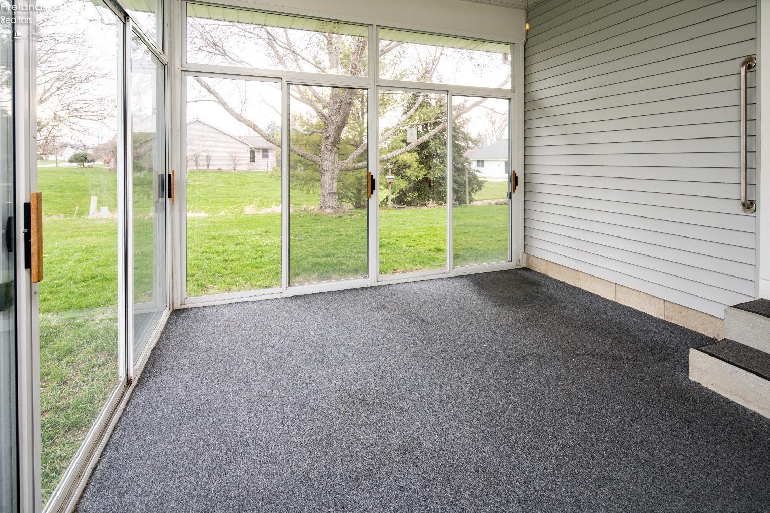 104 Canterbury Dr.