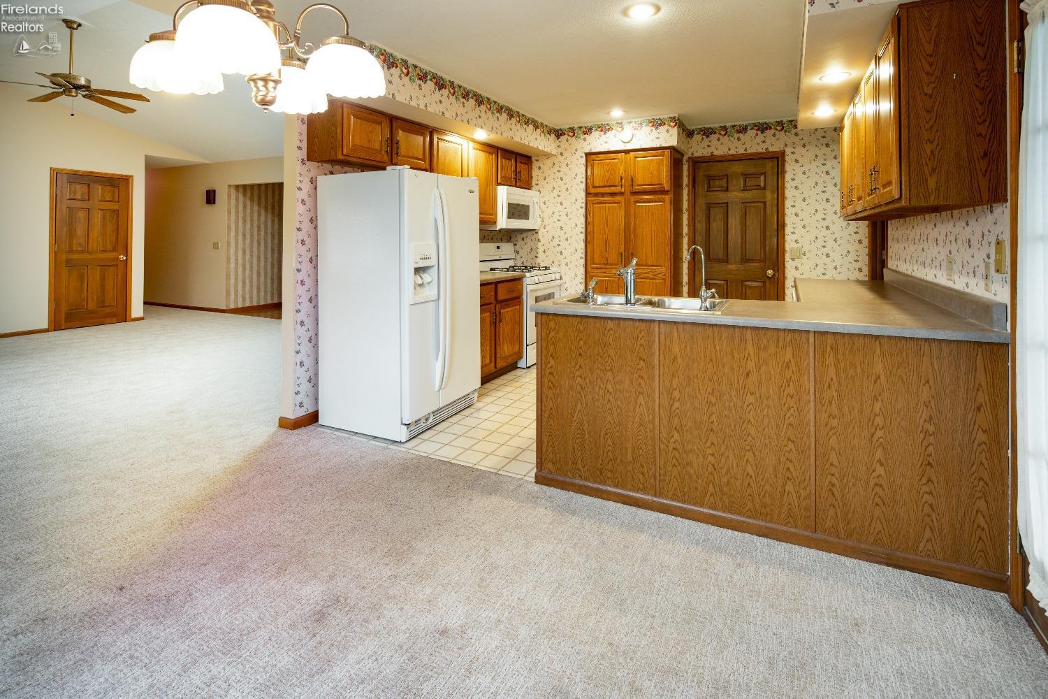 104 Canterbury Dr.