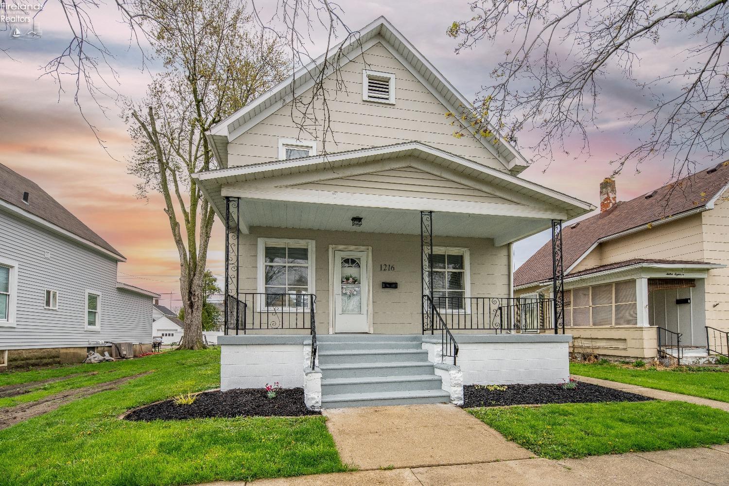 1216 Stilwell Avenue