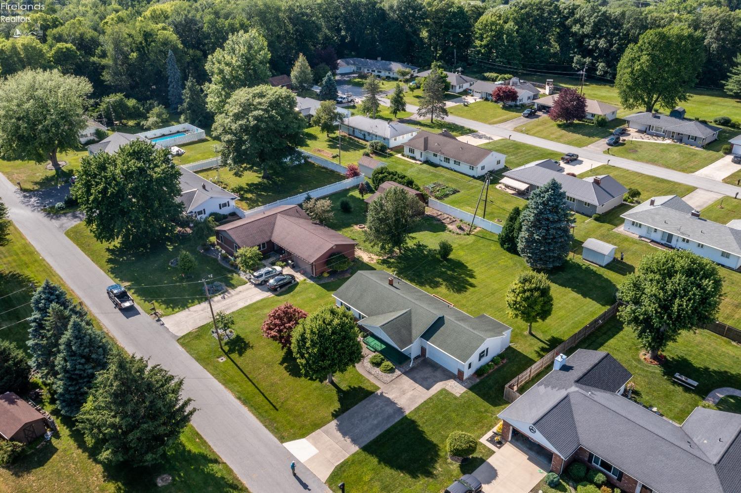 1504 W Arrowhead Drive