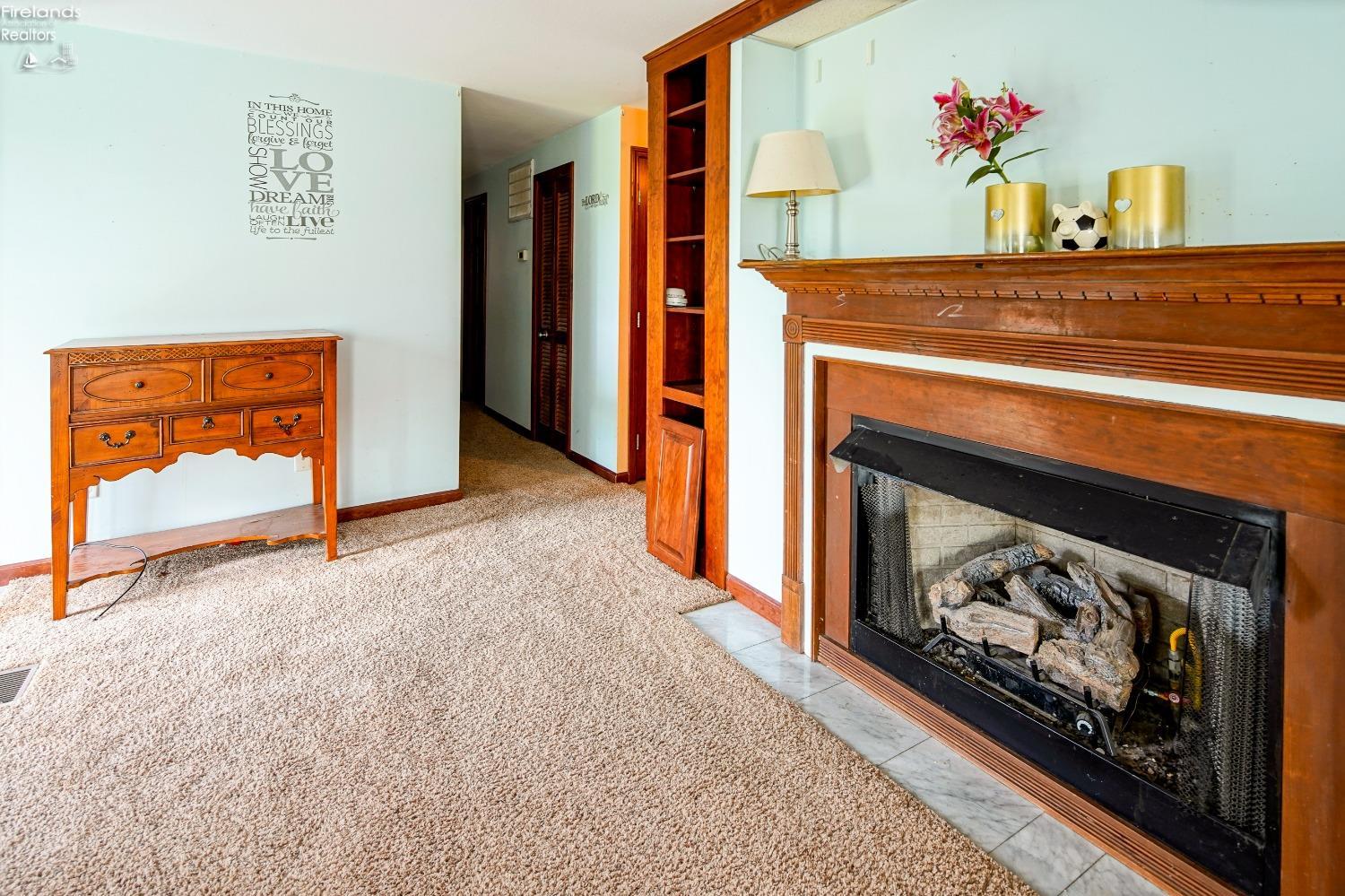 23270 W Edgefield Road