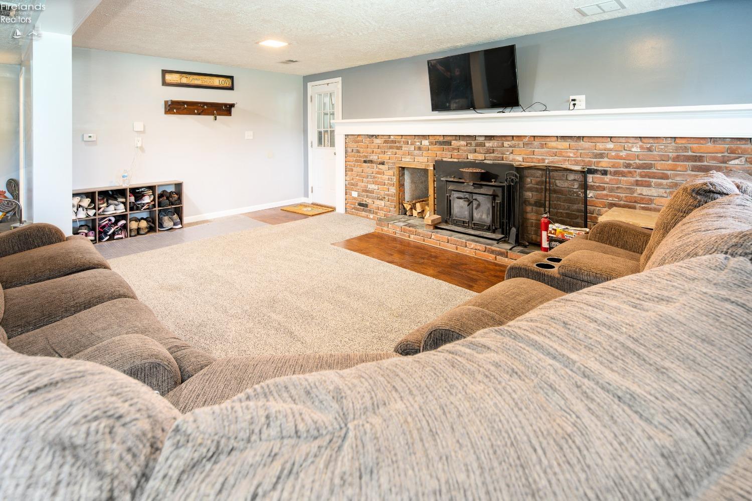 2600 N Oak Harbor Road