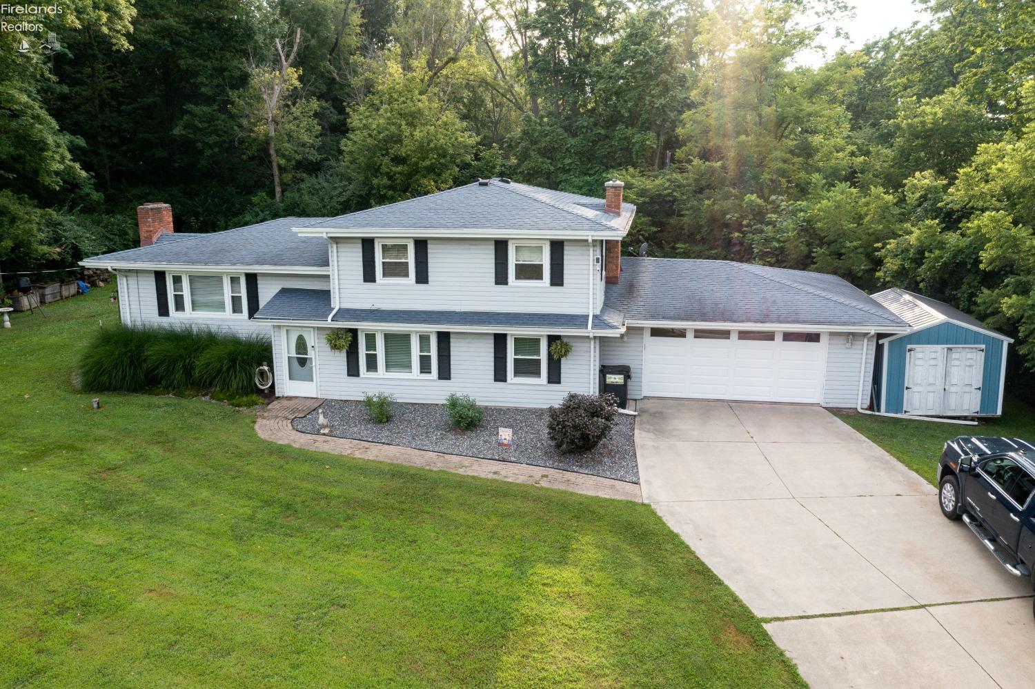 2600 N Oak Harbor Road