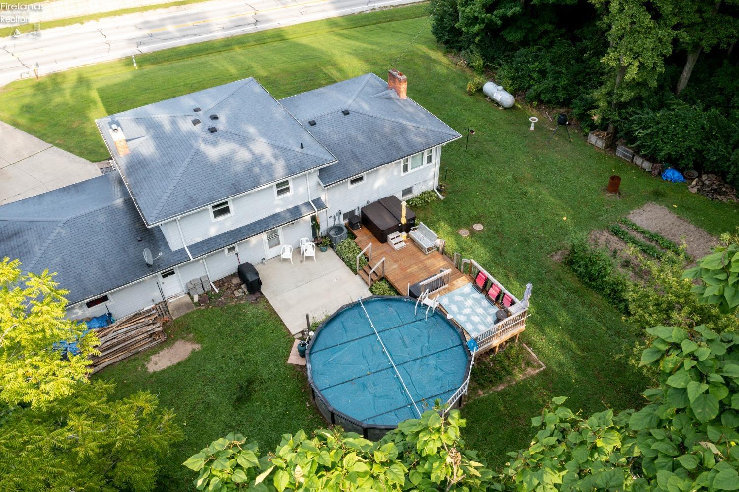 2600 N Oak Harbor Road