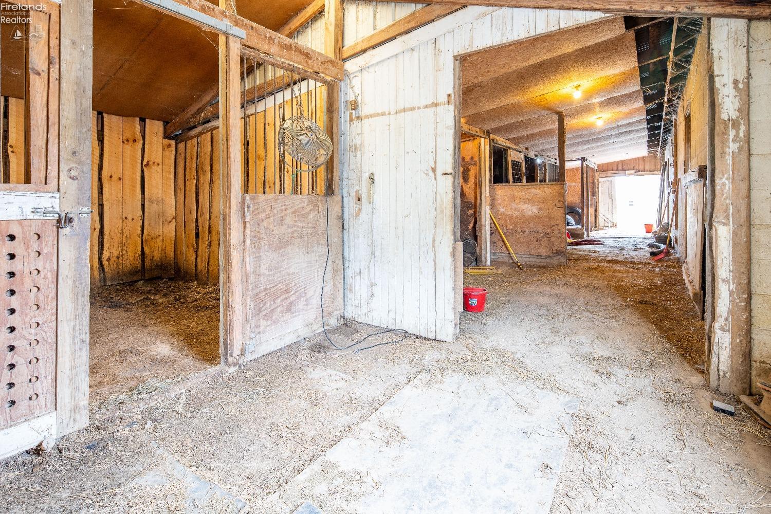 3032 Dickman Road