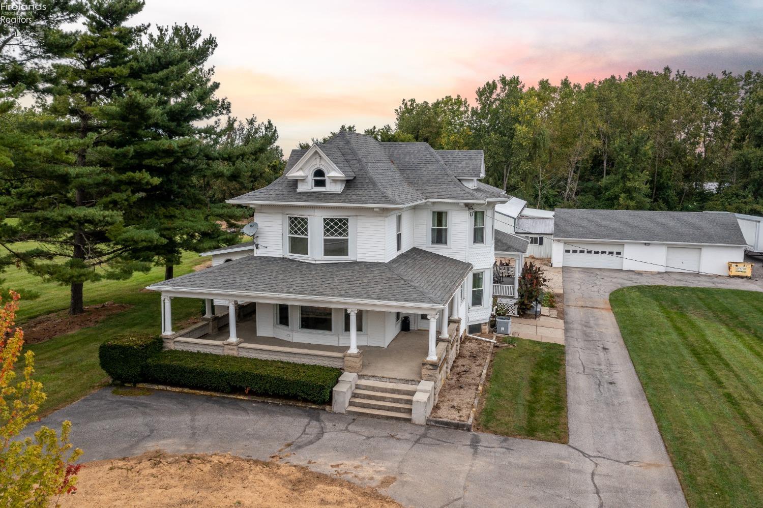 3032 Dickman Road