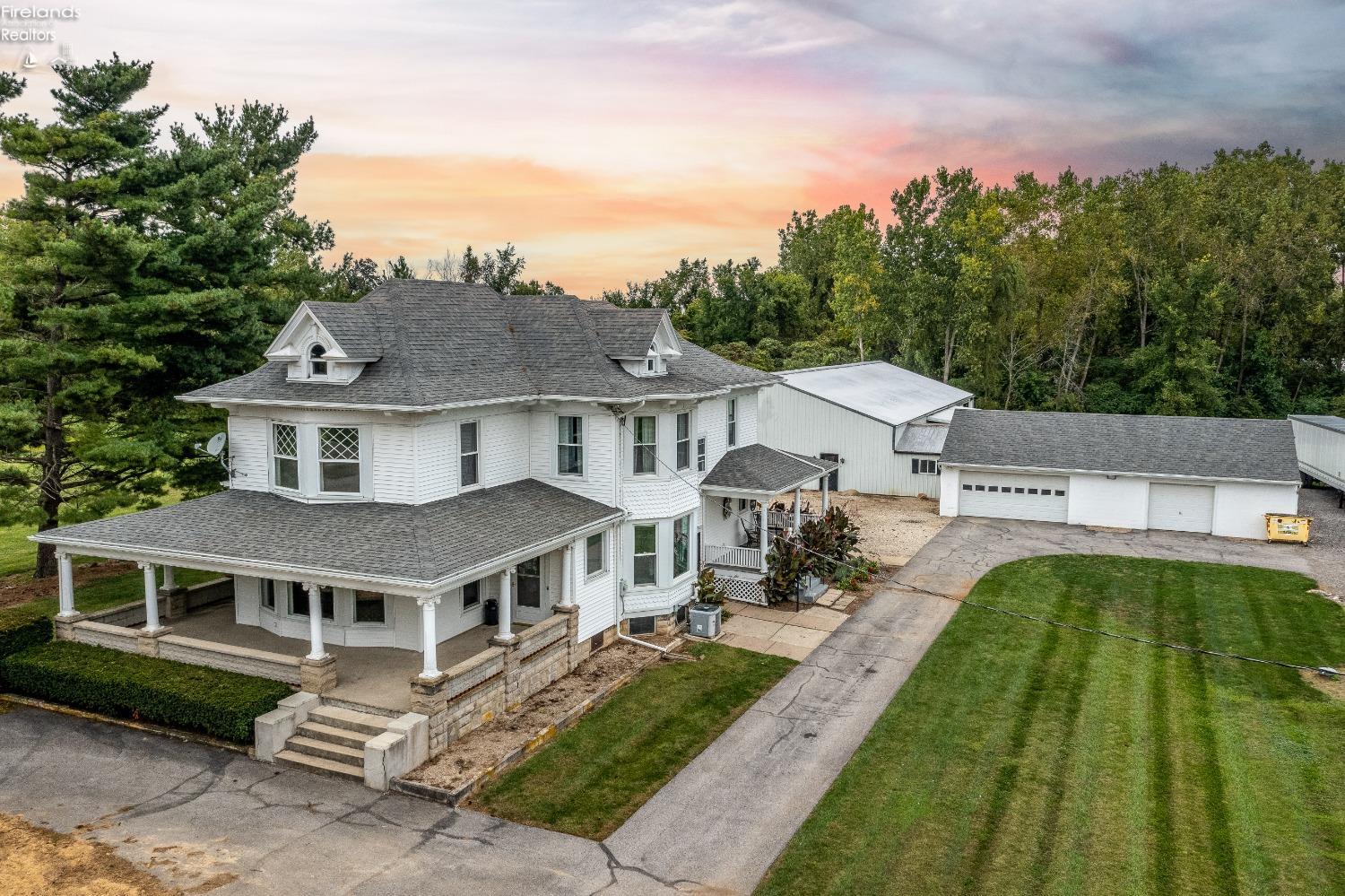 3032 Dickman Road
