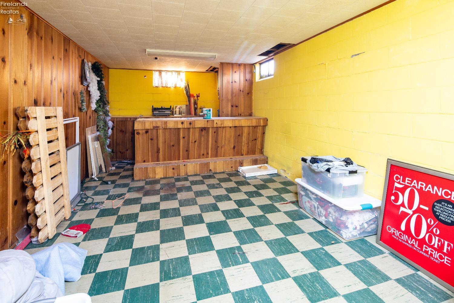 1650 Emmett Drive