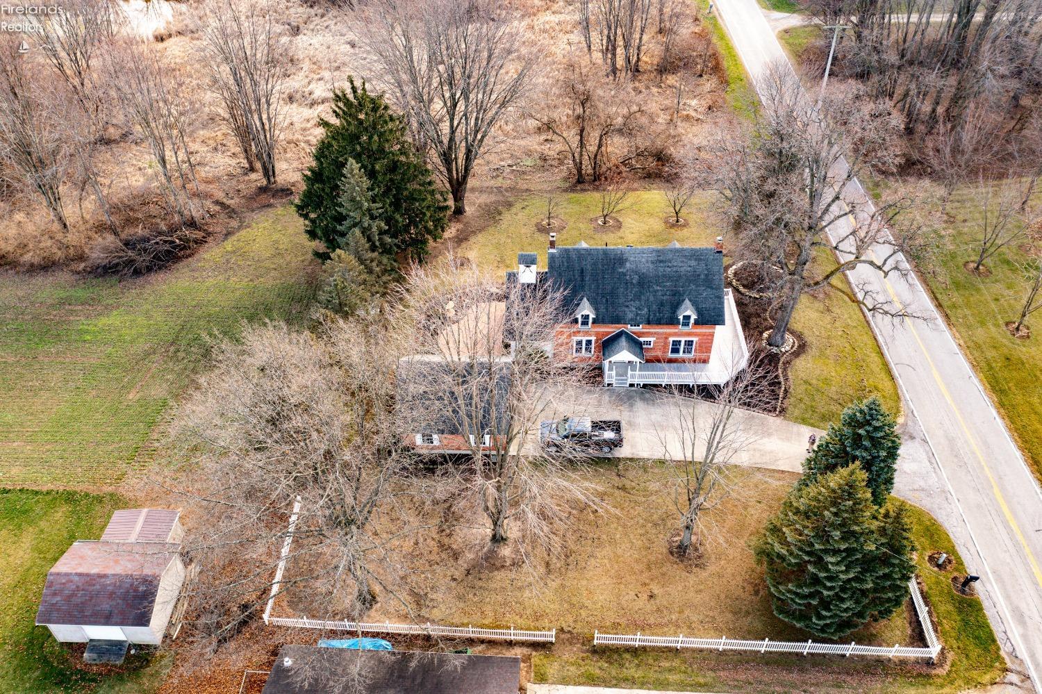 5702 Southwest Road