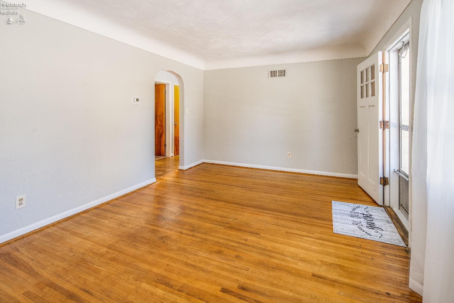 1213 June Street
