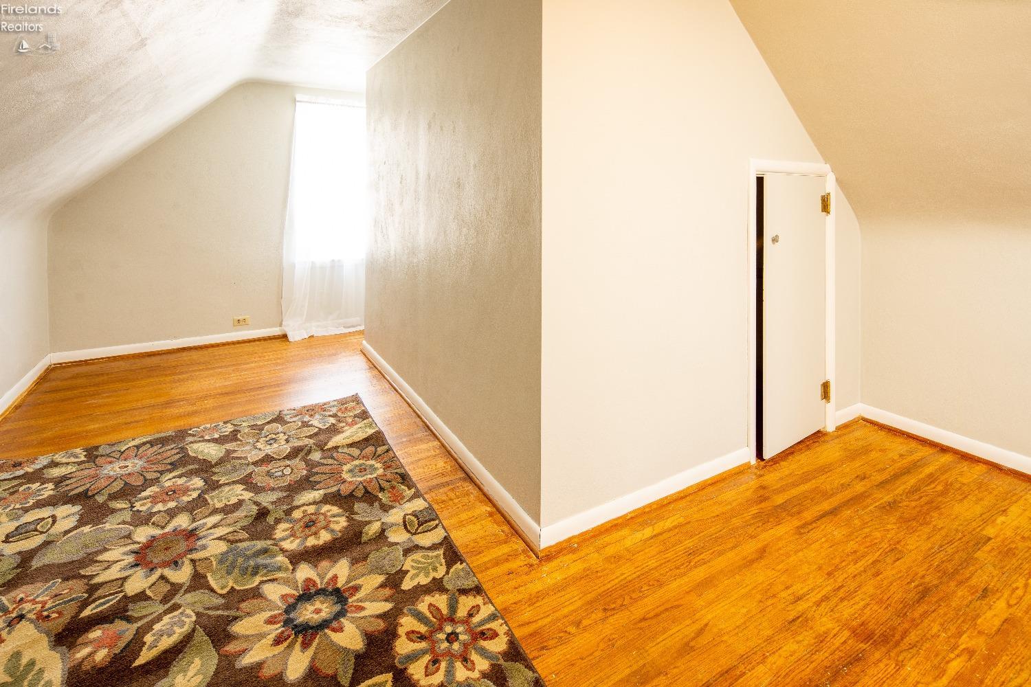 1213 June Street
