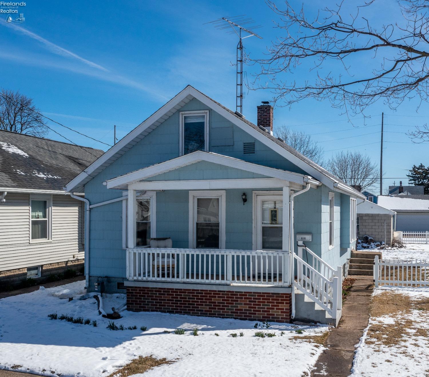 Sandusky Real Estate: 616 Broadway Street OH 43420 $100,000