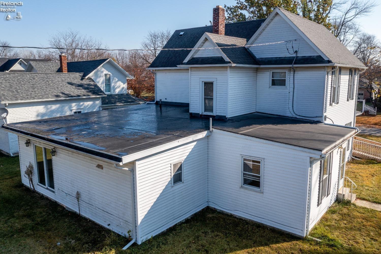 218 N Elm Street