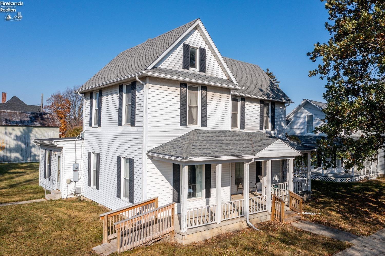 218 N Elm Street