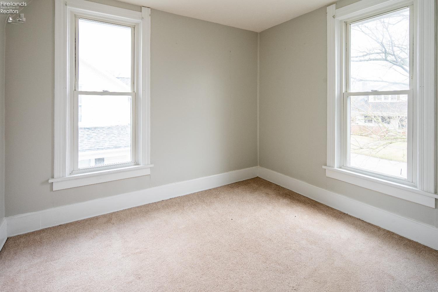 218 N Elm Street