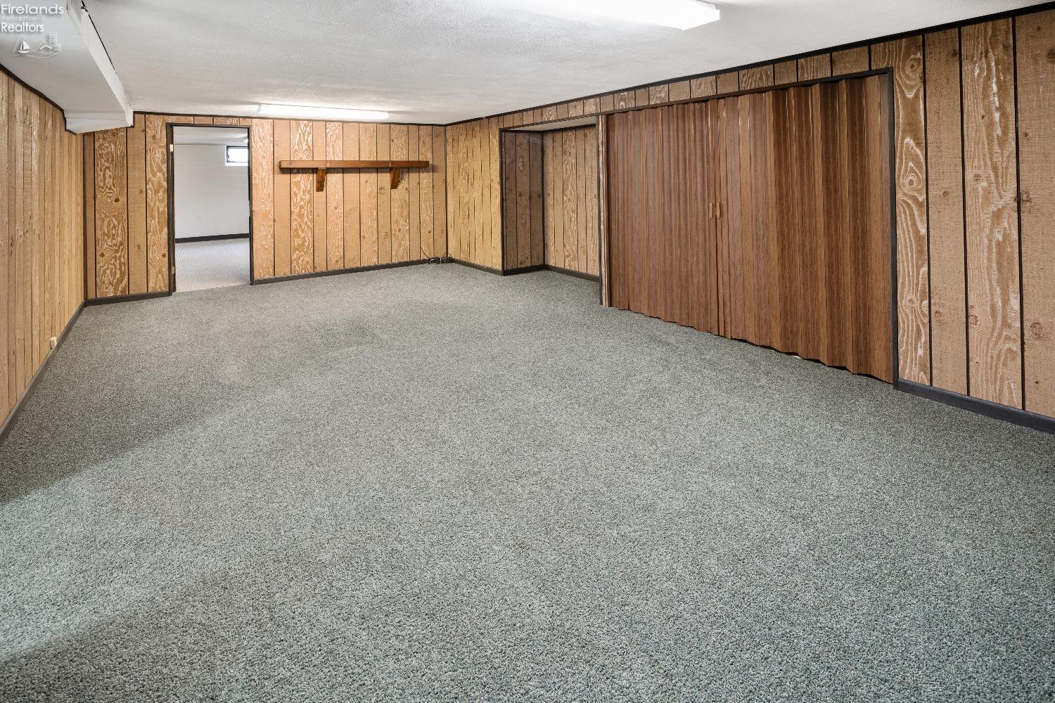 205 W Cole Road