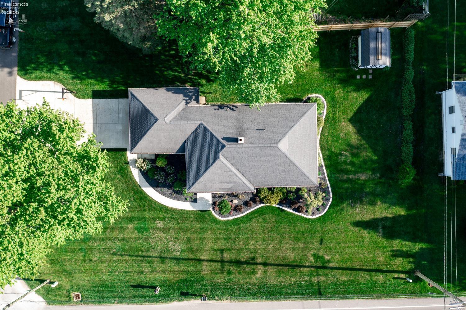 205 W Cole Road
