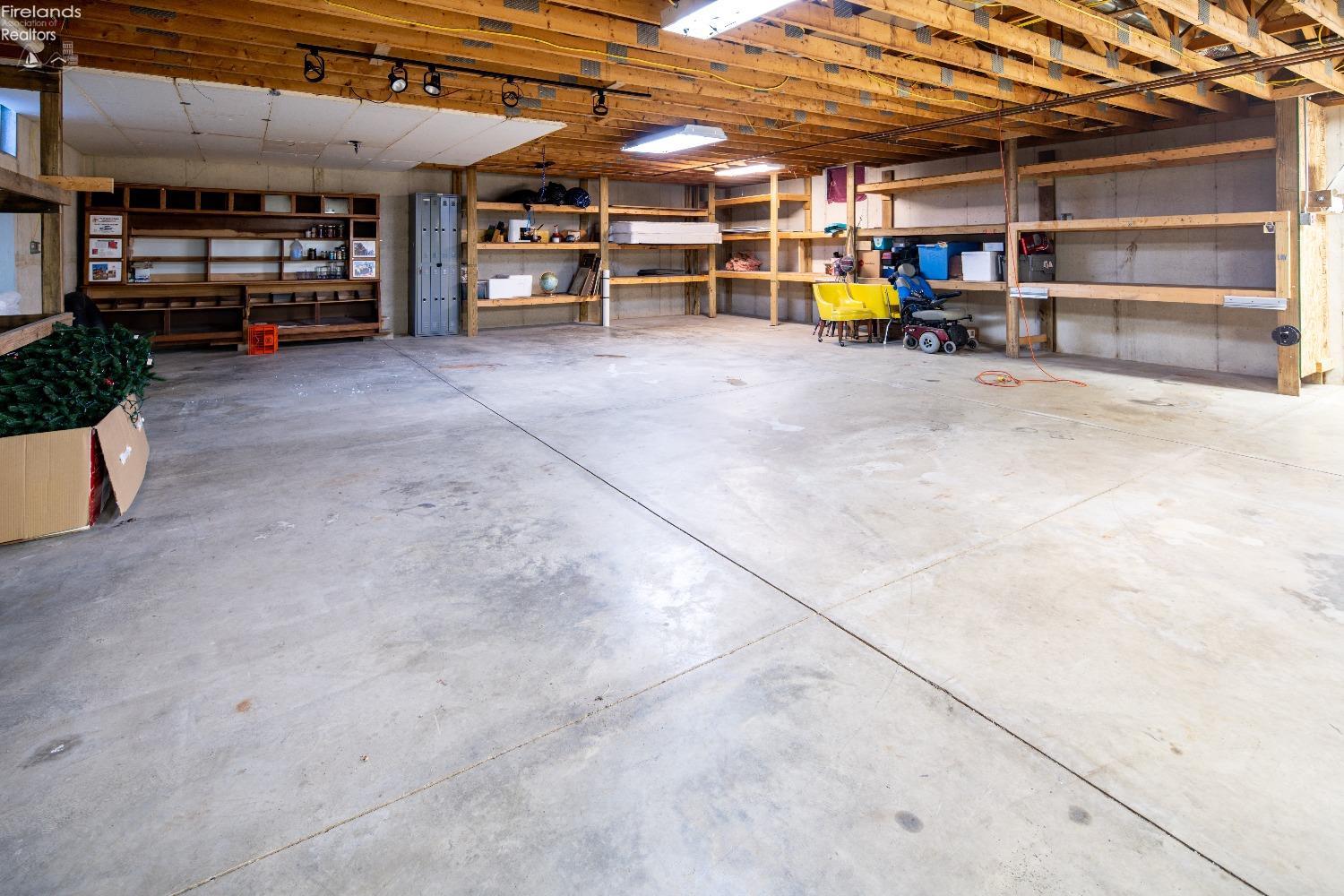 7854 N Township Road 51