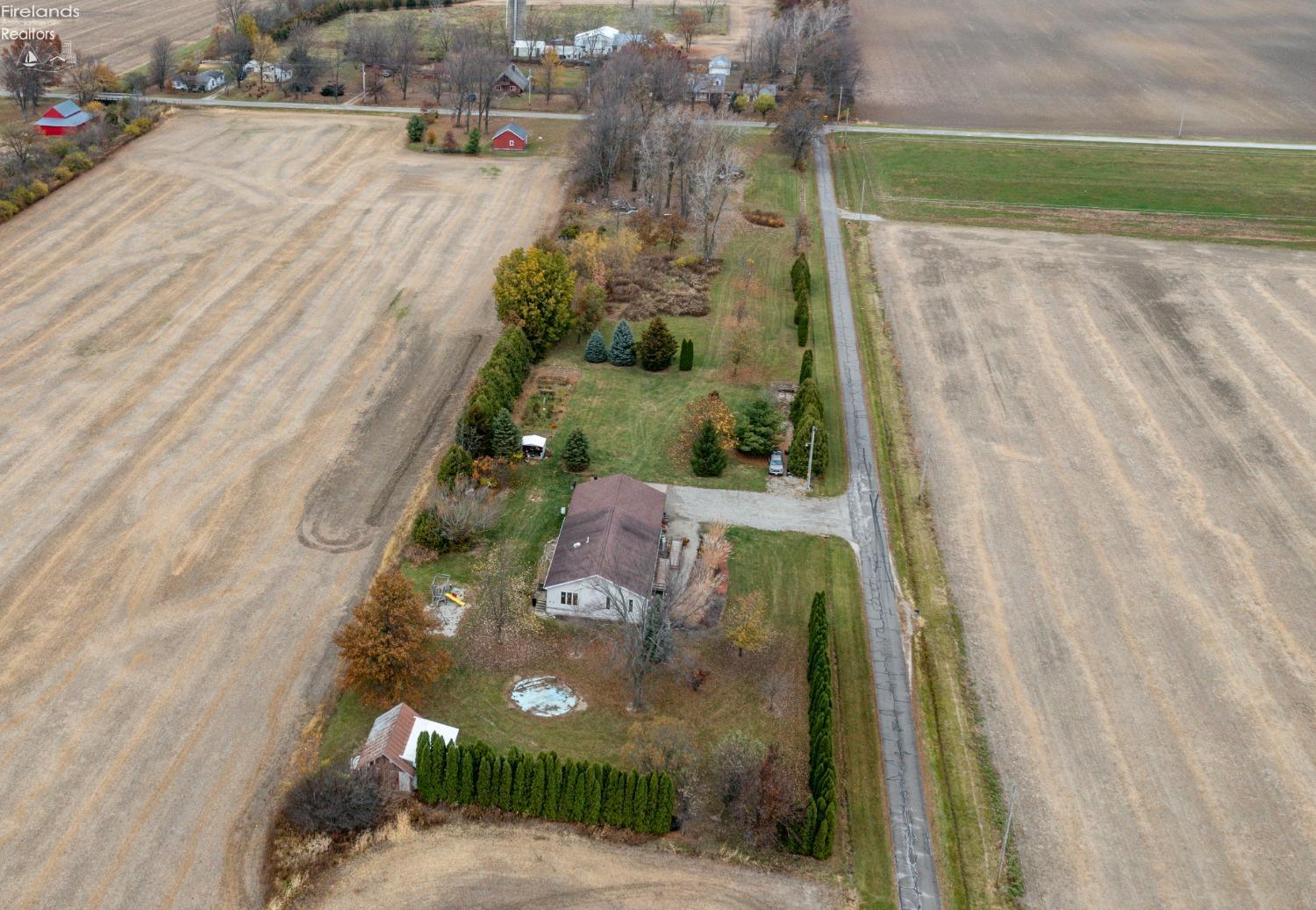 7854 N Township Road 51