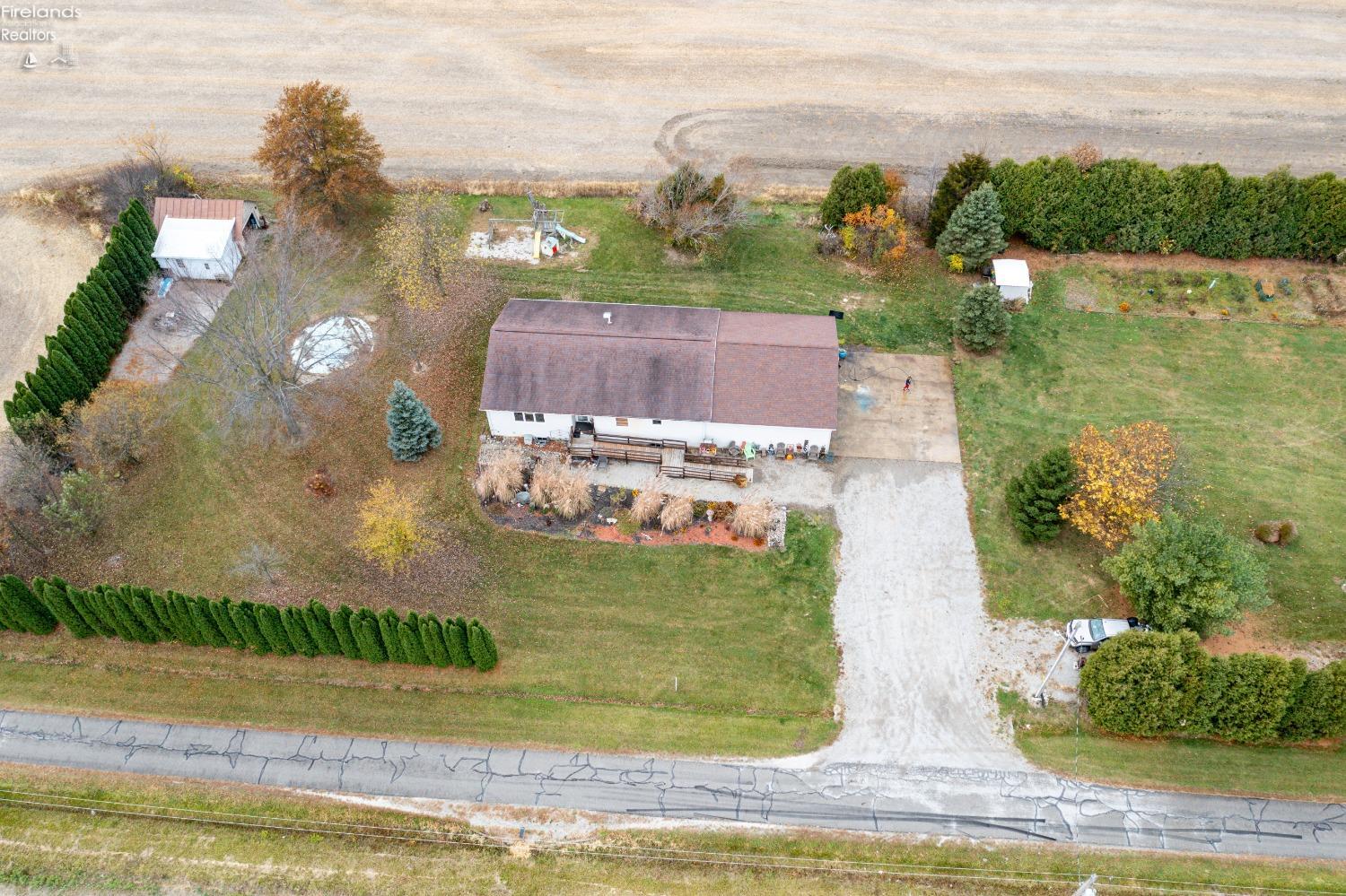 7854 N Township Road 51