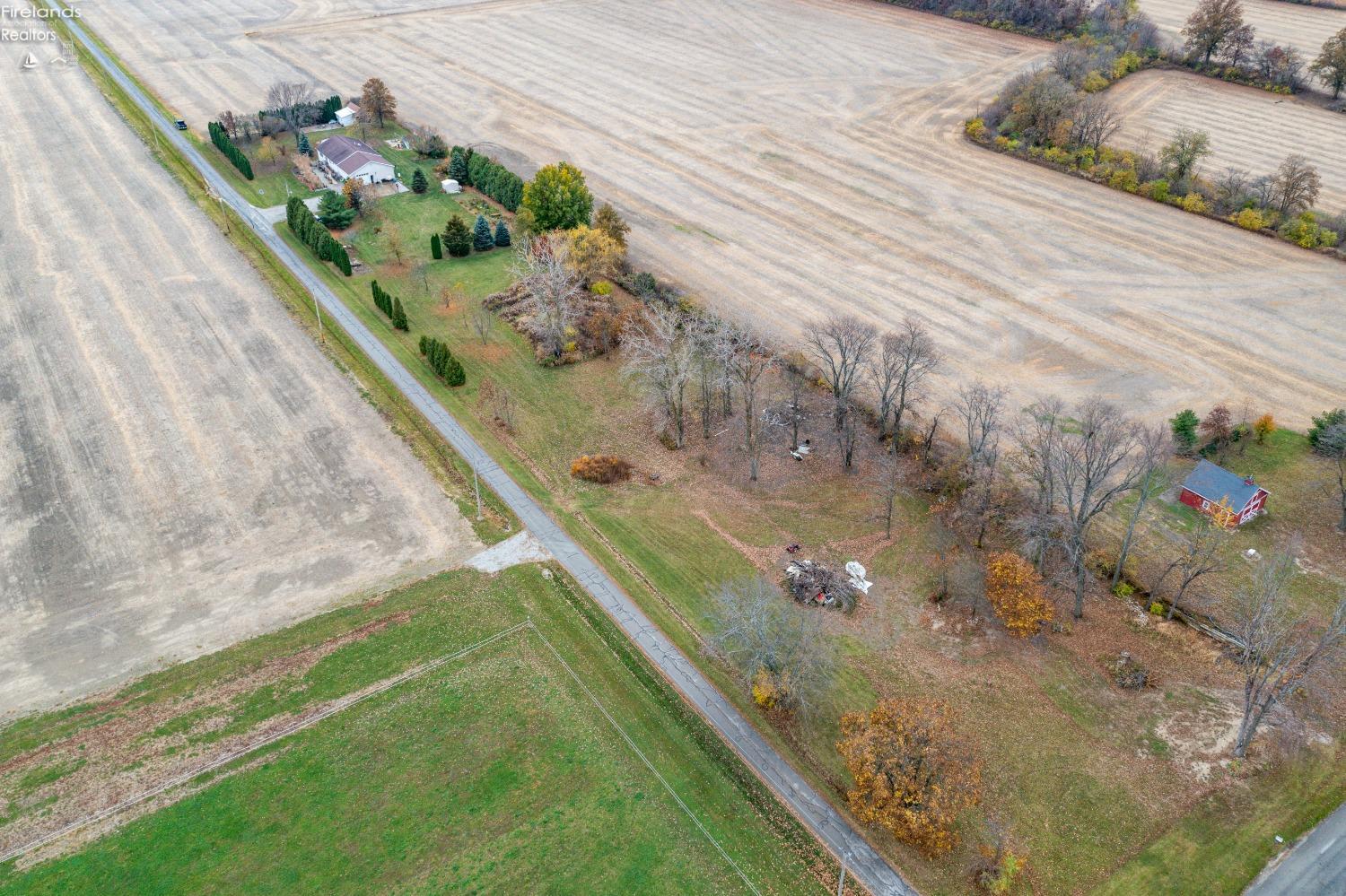 7854 N Township Road 51