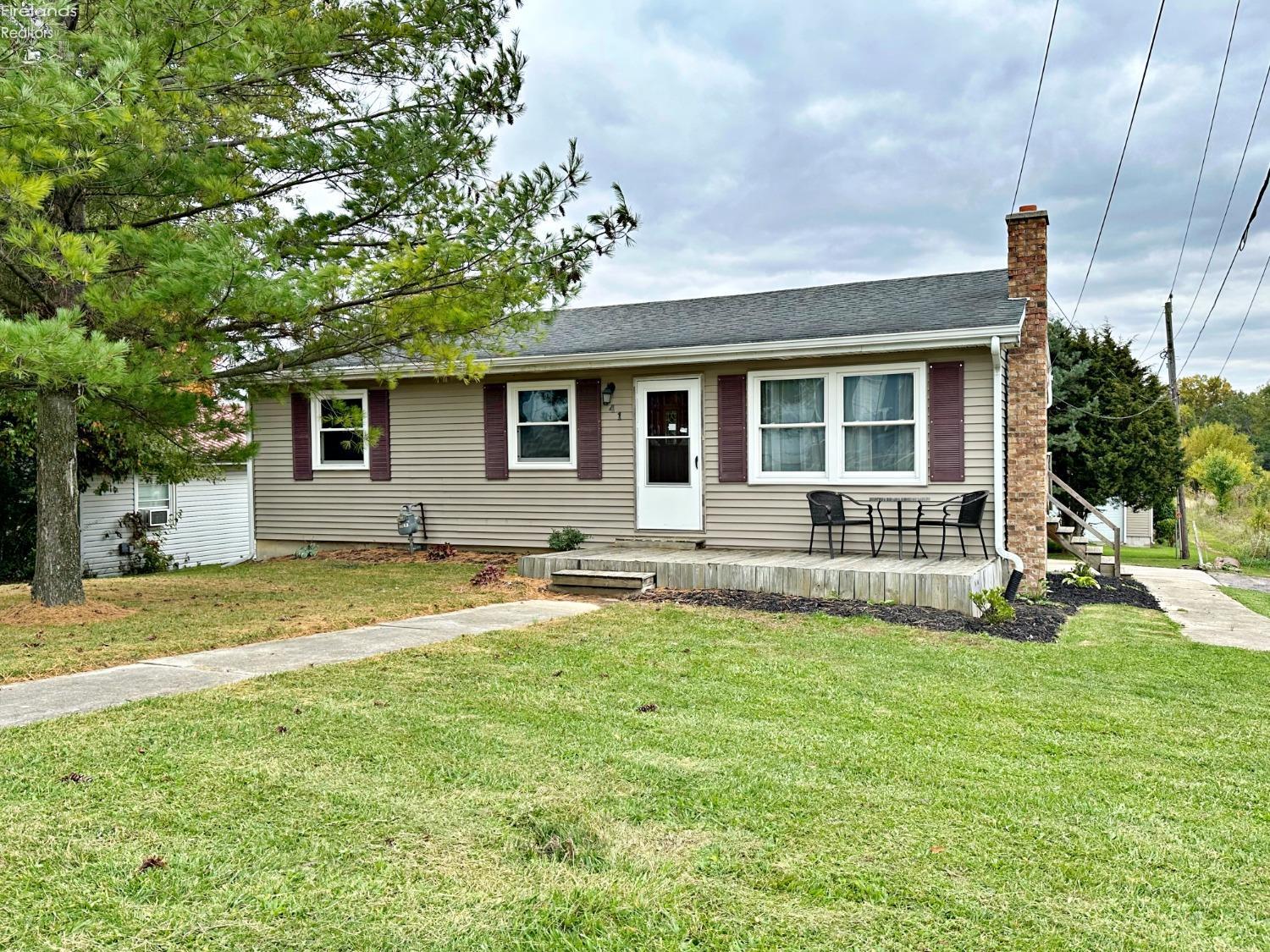 841 S SANDUSKY STREET, TIFFIN, OH 44883 CENTURY 21 Bolte Real Estate