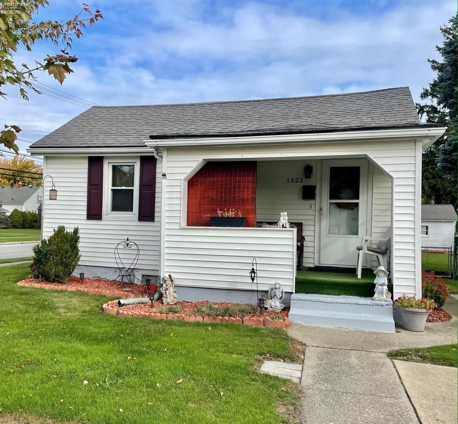 1522 HICKORY STREET, FREMONT, OH 43420 CENTURY 21 Bolte Real Estate