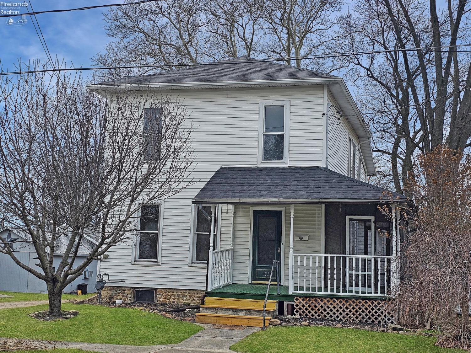 153 Duane St, Clyde, OH 43410