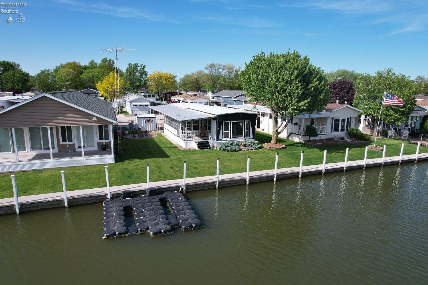 1510 N. BUCK RD. 97, MARBLEHEAD, OH 43440 CENTURY 21 Bolte Real