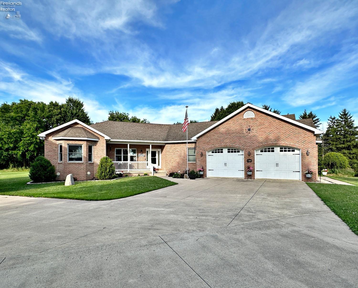 2657 S STATE ROUTE 100, TIFFIN, OH 44883 CENTURY 21 Bolte Real Estate