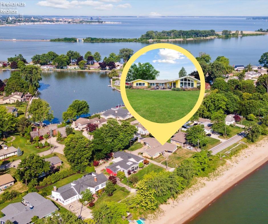 Homes For Sale on Cedar Point Chaussee