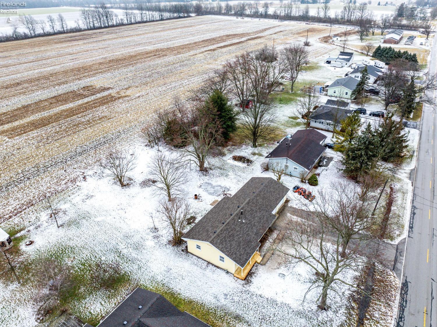 1155 S County Road 198