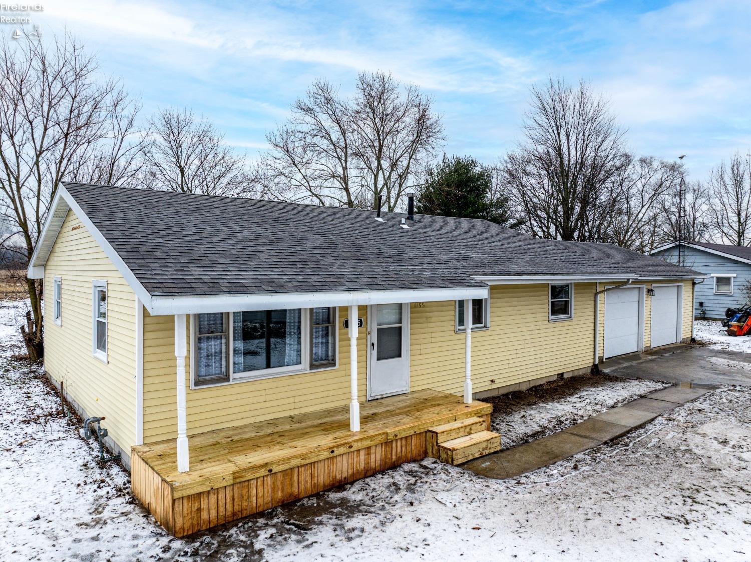 1155 S County Road 198