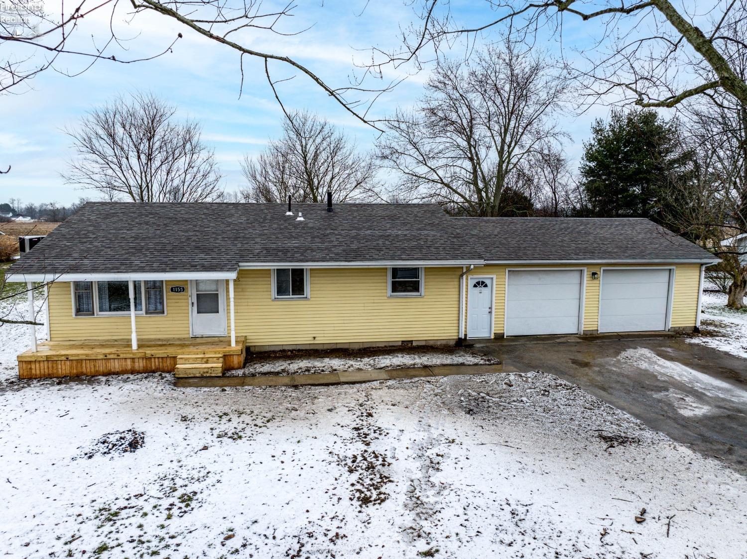1155 S County Road 198