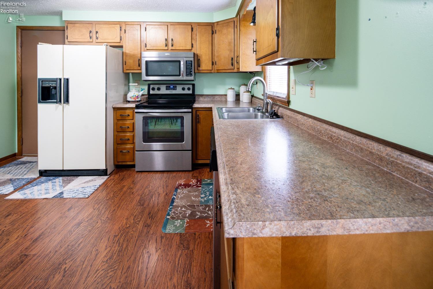 105 Ken Lee Drive