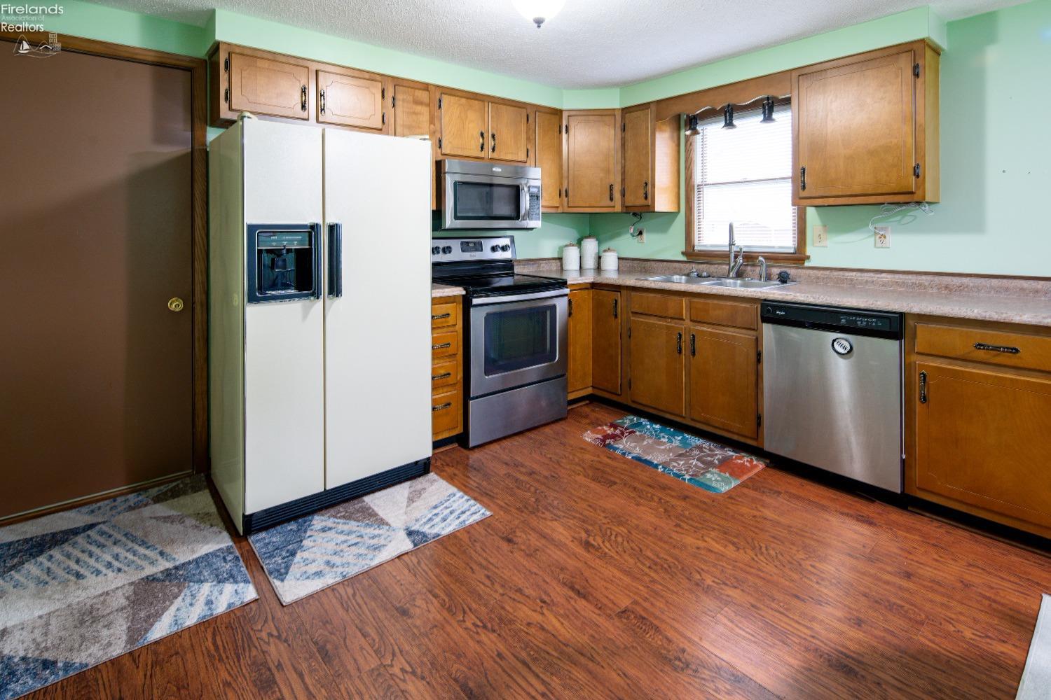 105 Ken Lee Drive