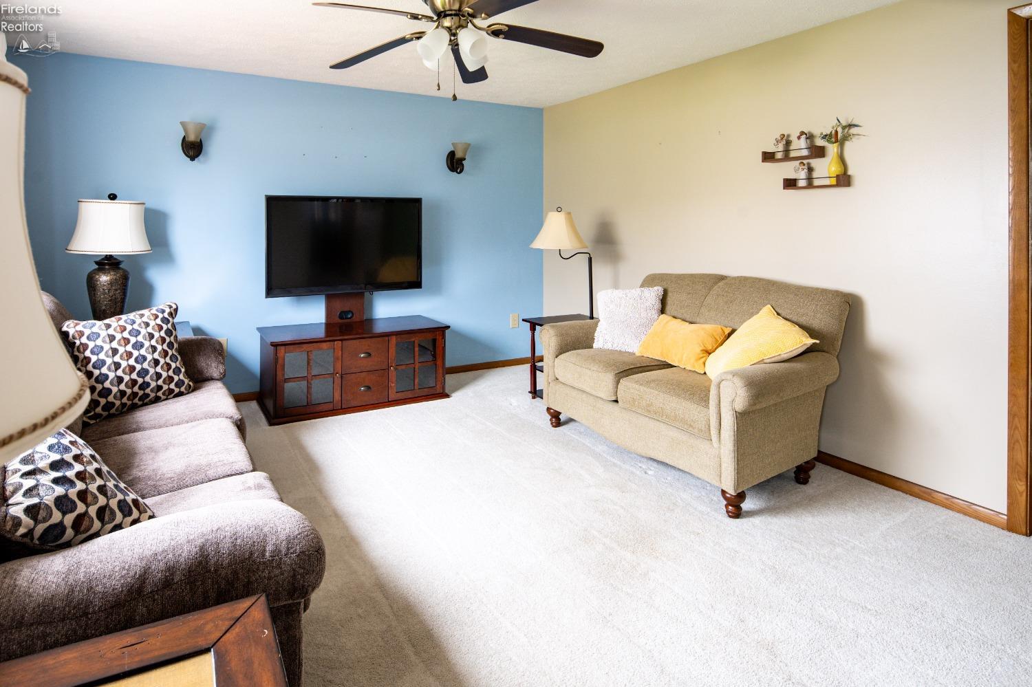 105 Ken Lee Drive