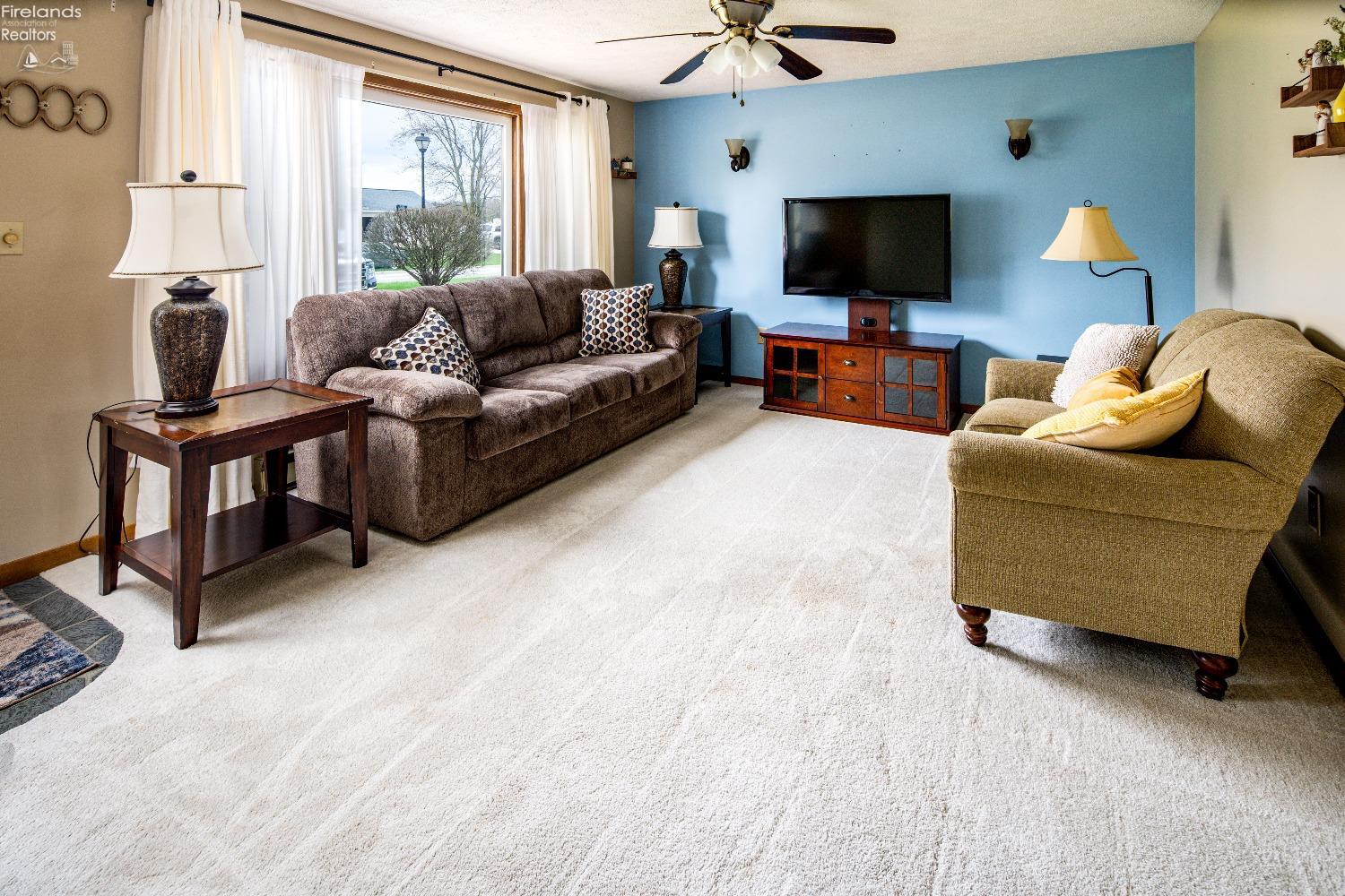 105 Ken Lee Drive